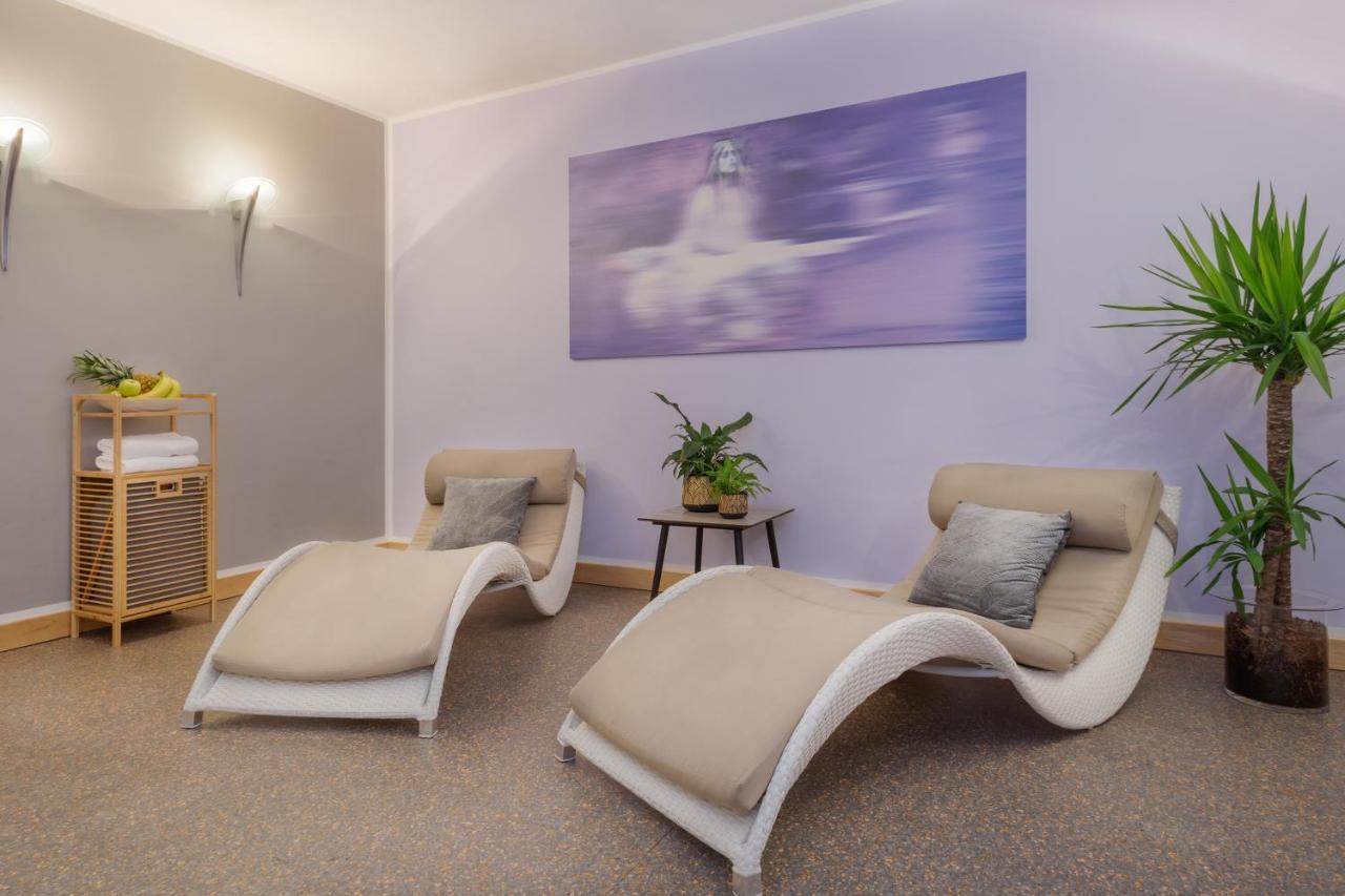 Four Munich Neue Messe Hotel Ашхайм Екстериор снимка