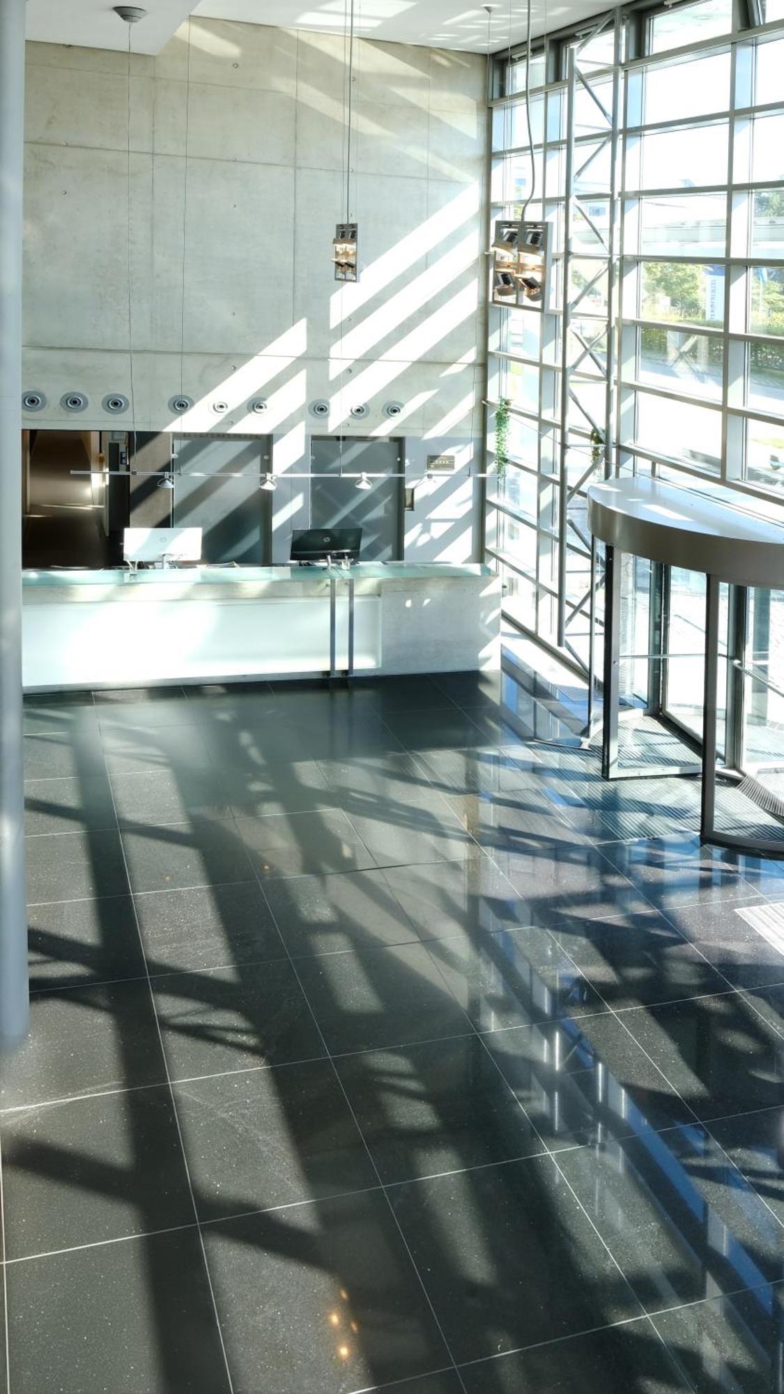 Four Munich Neue Messe Hotel Ашхайм Екстериор снимка